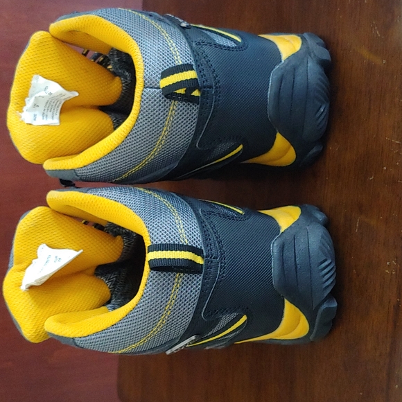 Boy's Mountain Warehouse Boots - Picture 3 of 5